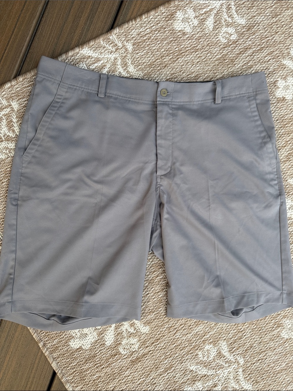 Nike Men's Light Gray Flat-Front Shorts